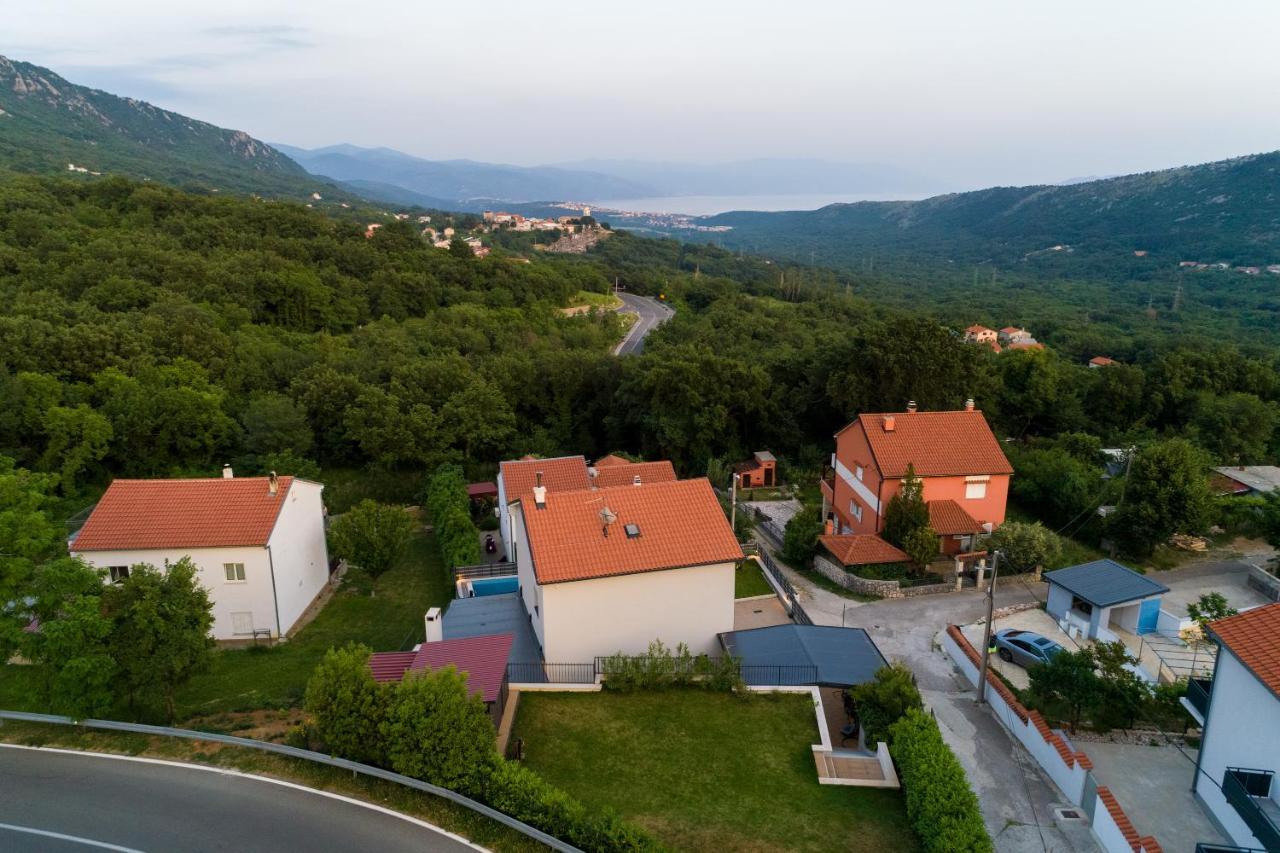 Villa Saric ブリビル エクステリア 写真